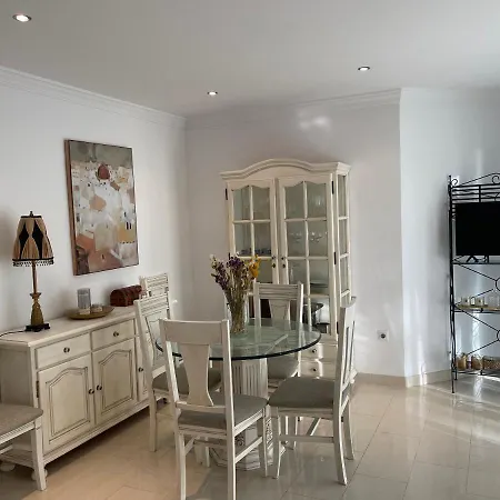 Puerto Banus Peace Marbellac
